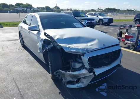 2019 Mercedes-Benz E 450 4Matic из США, поврежденный, VIN WDDZF6JB7KA494420